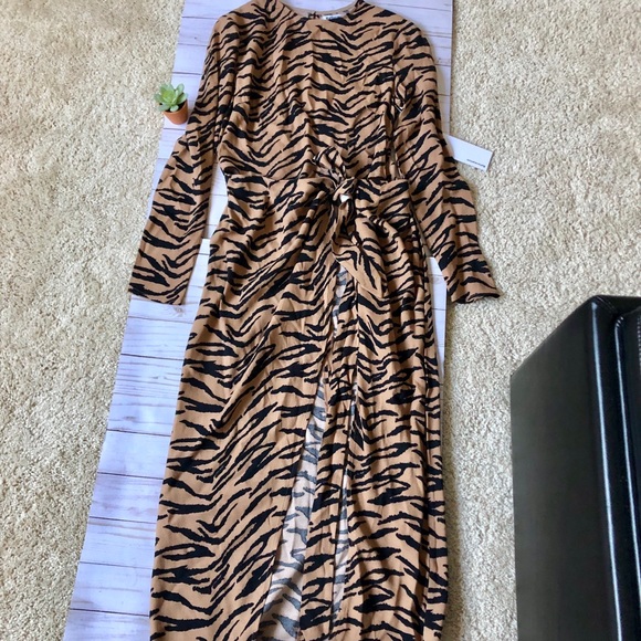 Reformation Maurita Dress-New - Picture 2 of 8